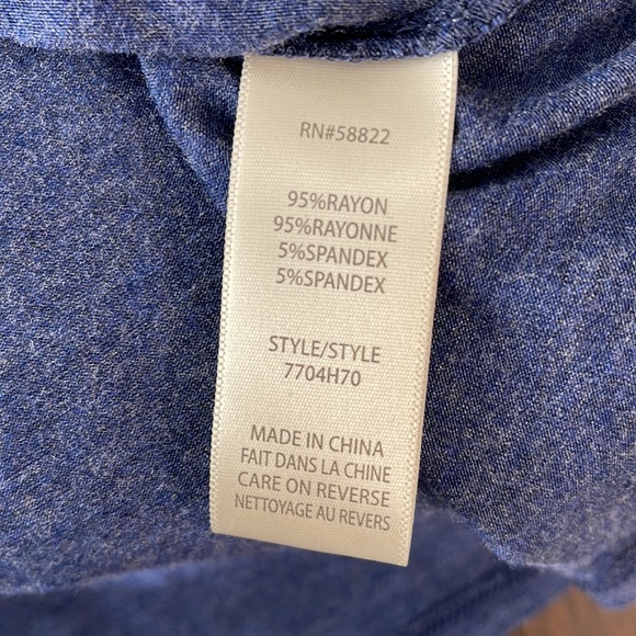 Women’s Max Studio Cold Shoulder Short sleeve top Sz L - Picture 4 of 4